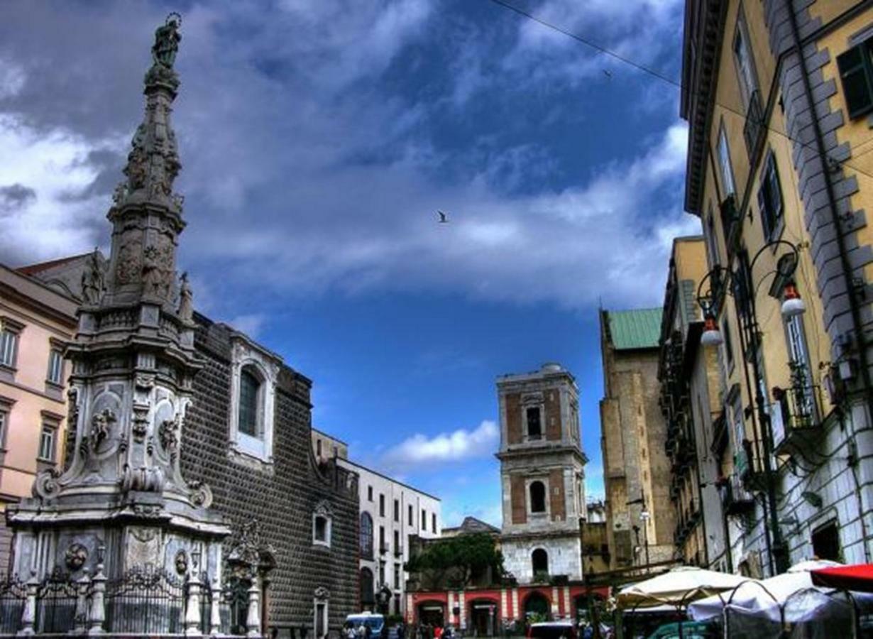 B&B Al Centro Storico ナポリ エクステリア 写真